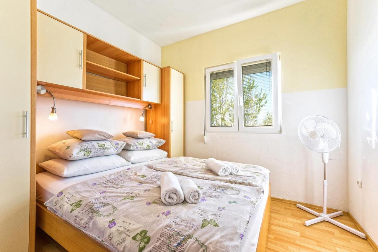 Apartments Marko Dominik ราชานาส ภายนอก รูปภาพ